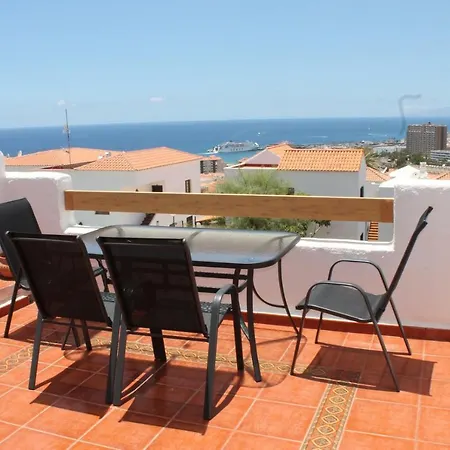 Cristianos Port Royale 184 *